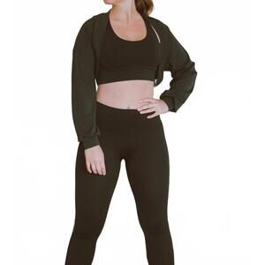 NEW INSPIRA pilates princess bolero in black